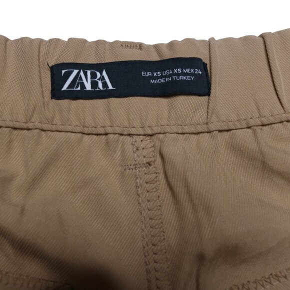 Zara Women's Pleated High Waisted Shorts in Camel Brown, size Extra Small - Picture 6 of 11